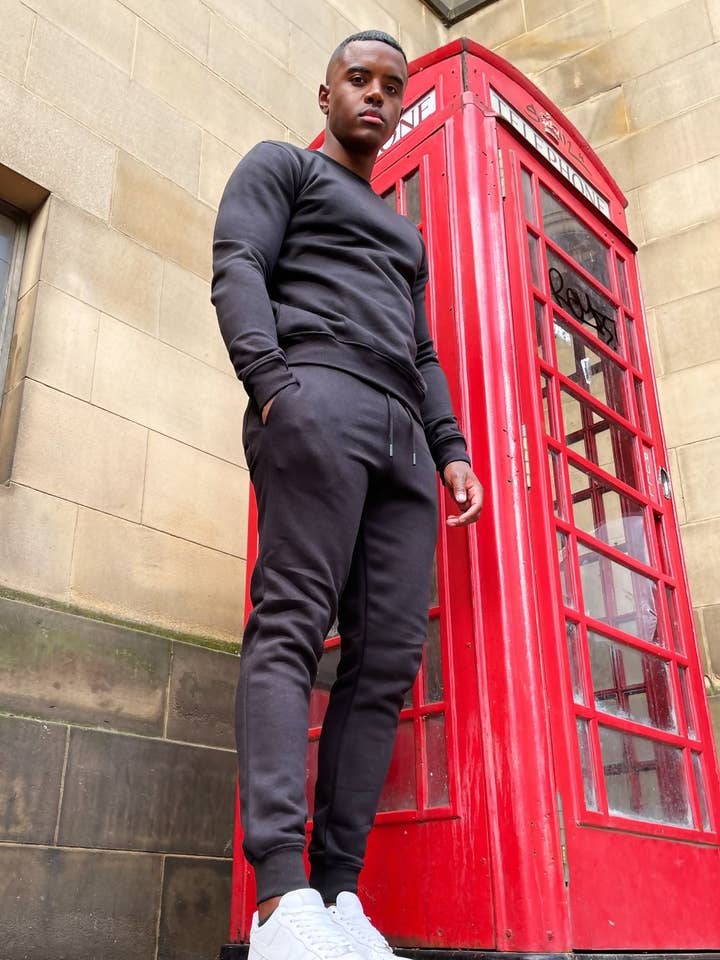 FLEECE BASIC CREW NECK TRACKSUIT for wholesale by justyouroutfit