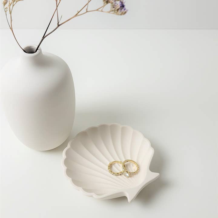 Three Springs Candle Co. – wholesale Jewellery dish – Sea Shell trinket dish | jewelry tray1