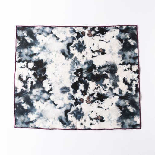 Grey Marble Placemat for wholesale by Goldie Home