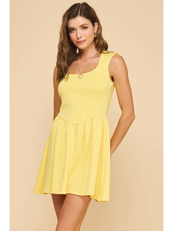 ISD1393 Hamilton Princess Short Dress Yellow for wholesale on Faire