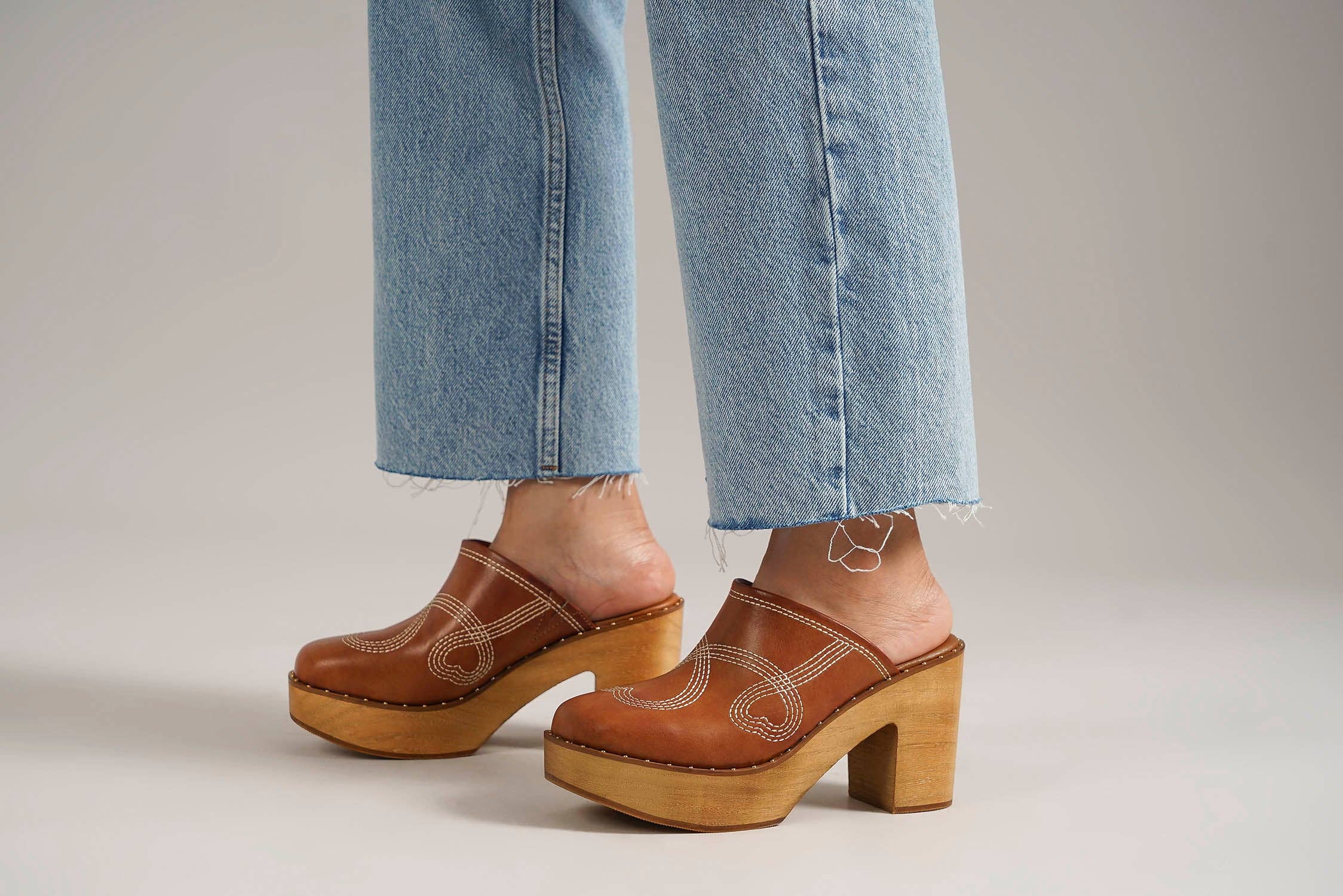 BEAST FASHION – Engroshandel Platform - Dame – PRESLEY-28 Retro Chic Træsplatform Træsko15