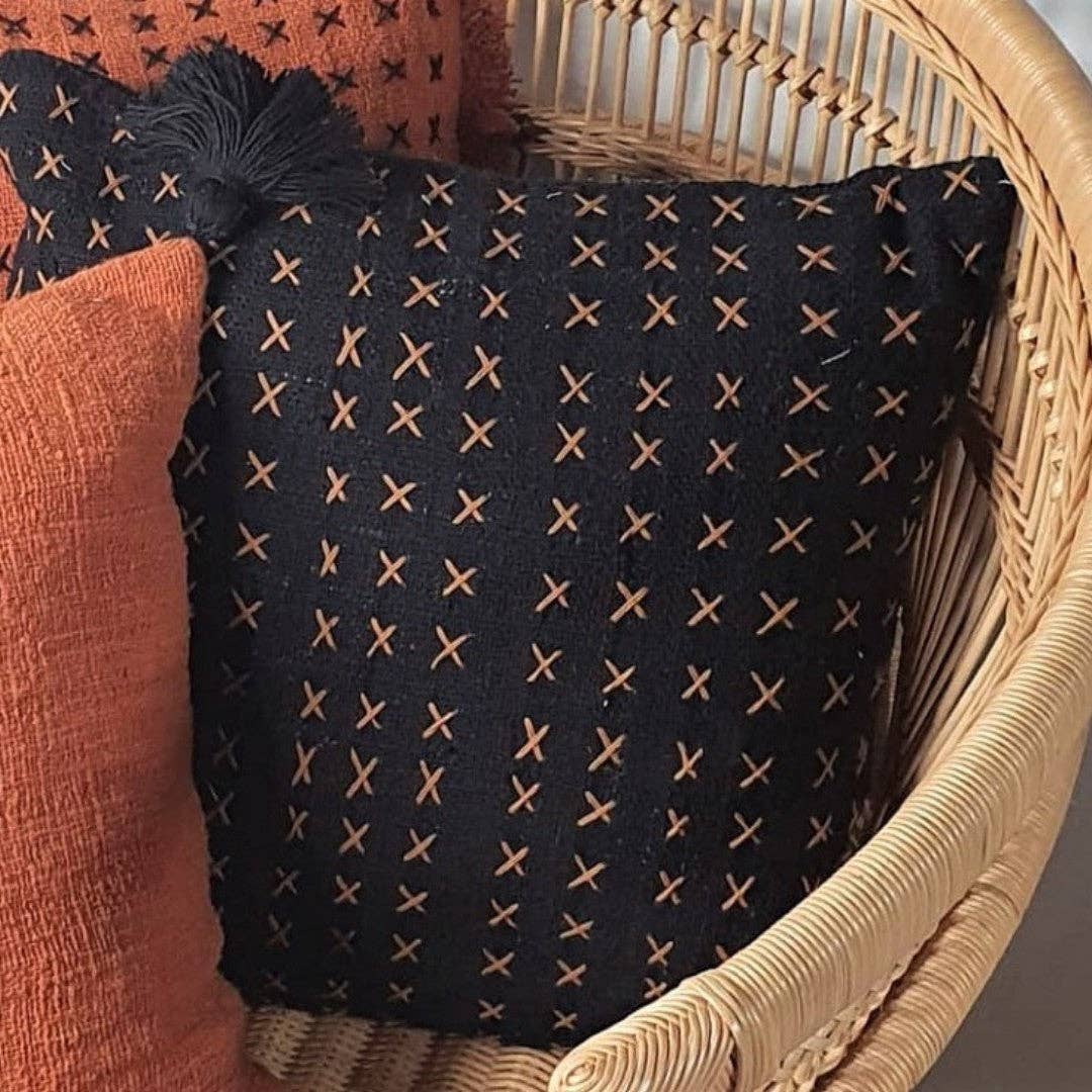 Suksma - Wholesale Throw pillow cover - Monica Black Cotton Cushion Cover1