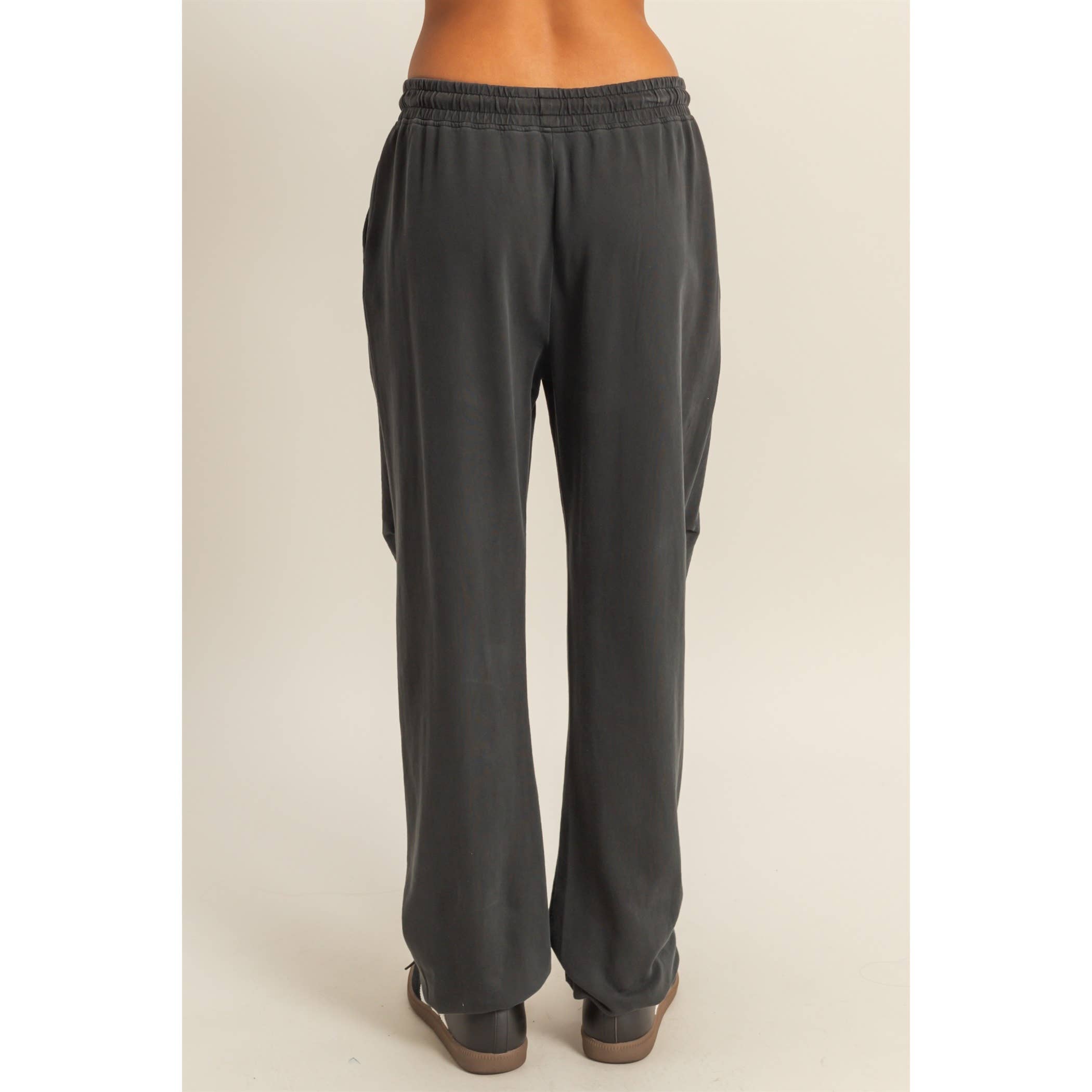 HYFVE - Venta al por mayor Pantalones de chándal/cómodos - Mujer - Pantalones de chándal plisados de cintura alta con cordón10