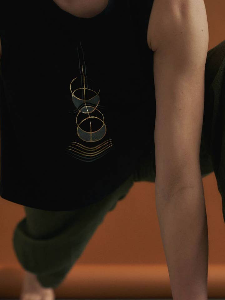 NEOCLASSICS - Wholesale Tank Top - Women's - Nightfall Croptank3