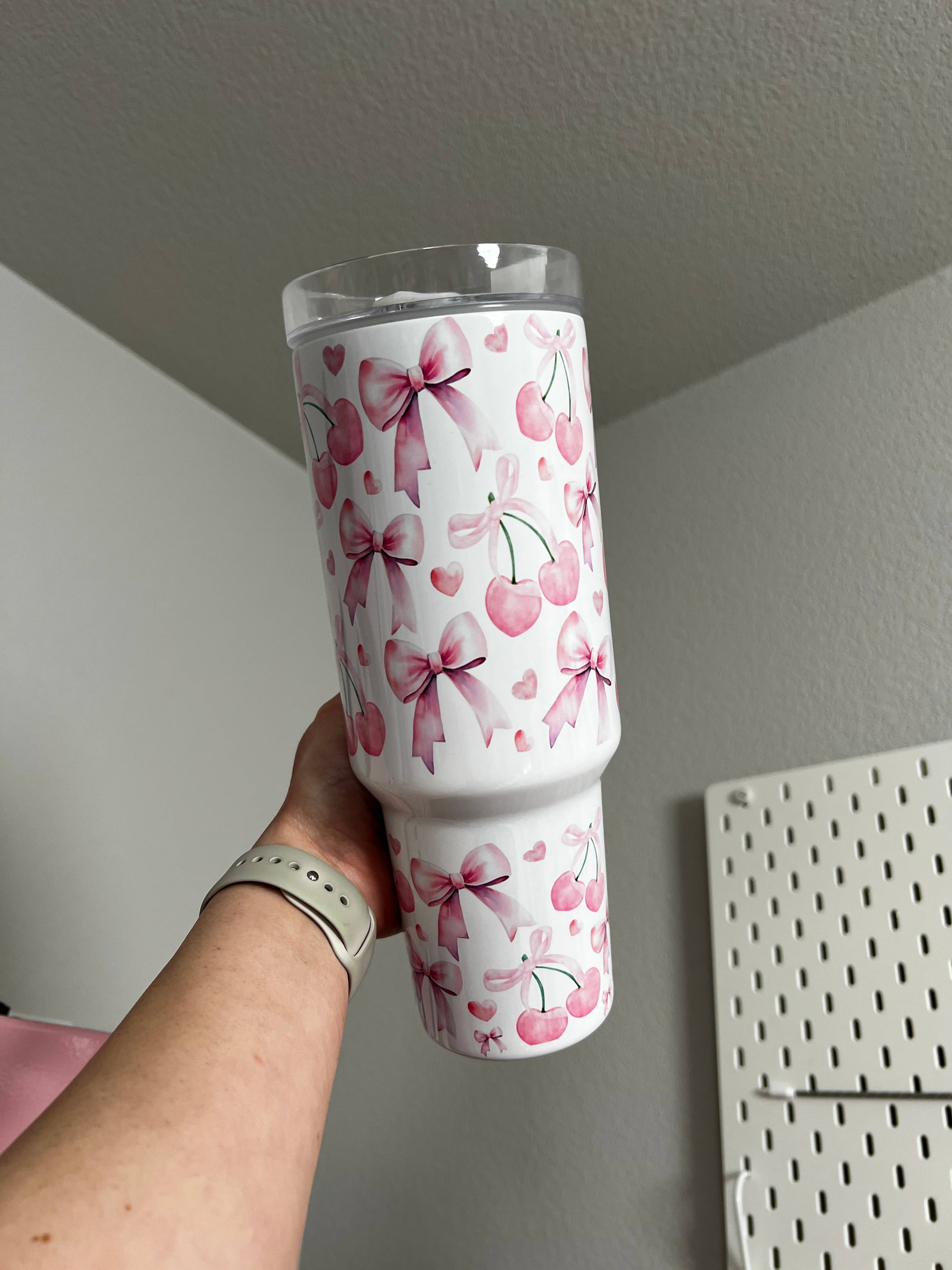 Selena Marie LLC - Wholesale Insulated Mug/Tumbler - Coquette and Hearts 40oz Tumbler Quencher2