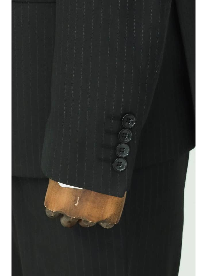 Nero Abito da uomo nero a righe con collo ampio e doppiopetto - Wessi in vendita all'ingrosso su Faire5