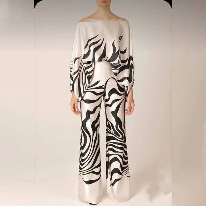 UZ Wholesale Store – Großhandel Set aus Oberteil und Hose (NICHT Loungewear) – Damen – Bedrucktes Oberteil mit Fledermausärmeln und weitem Hosen-Set