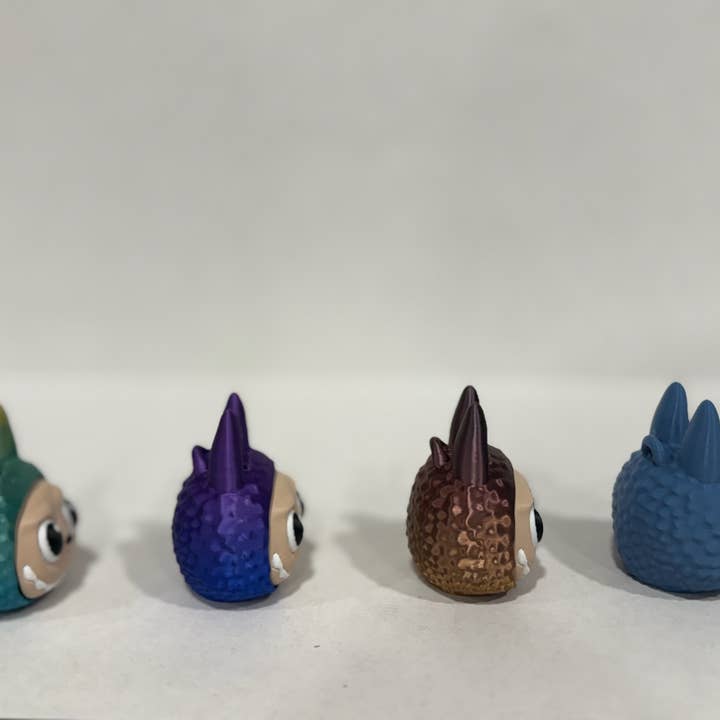 Upstate Design Decor - Wholesale Fidget Toy - Kids - Labubu Clicker Keychain – Full Body or Head Only 3D Printed7