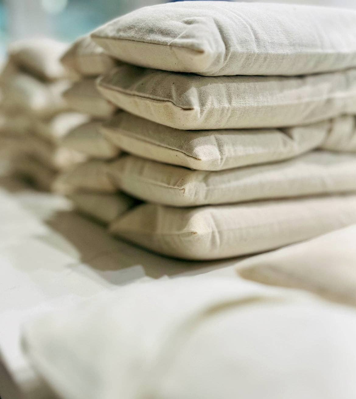 Amore Bella – wholesale Spa-/terapikudde – de-STRESS ögonkudde med lavendel och salvia5