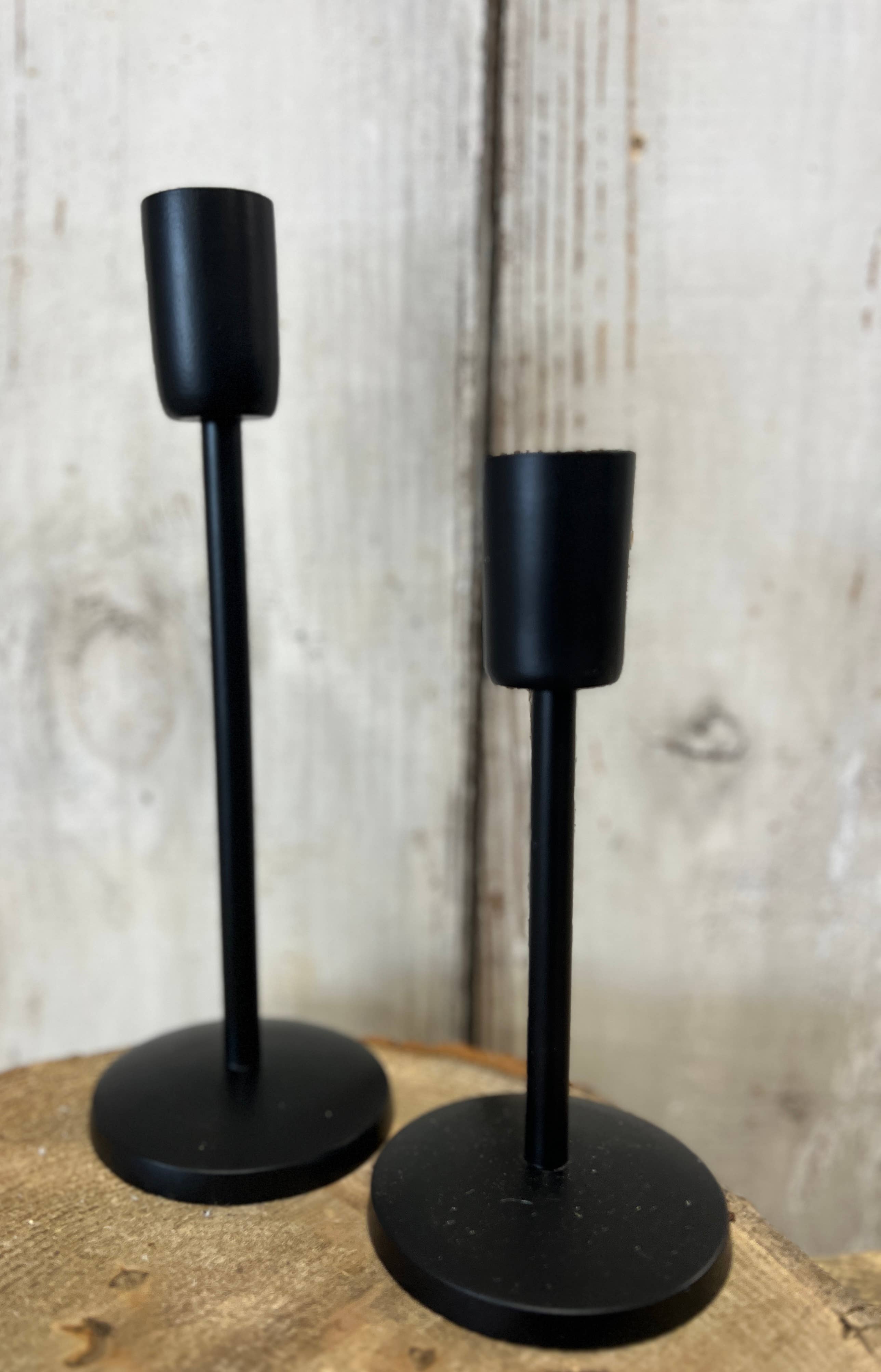 Wholesale Home Decor - Vente Bougeoirs - Support conique en aluminium noir 8,5 po