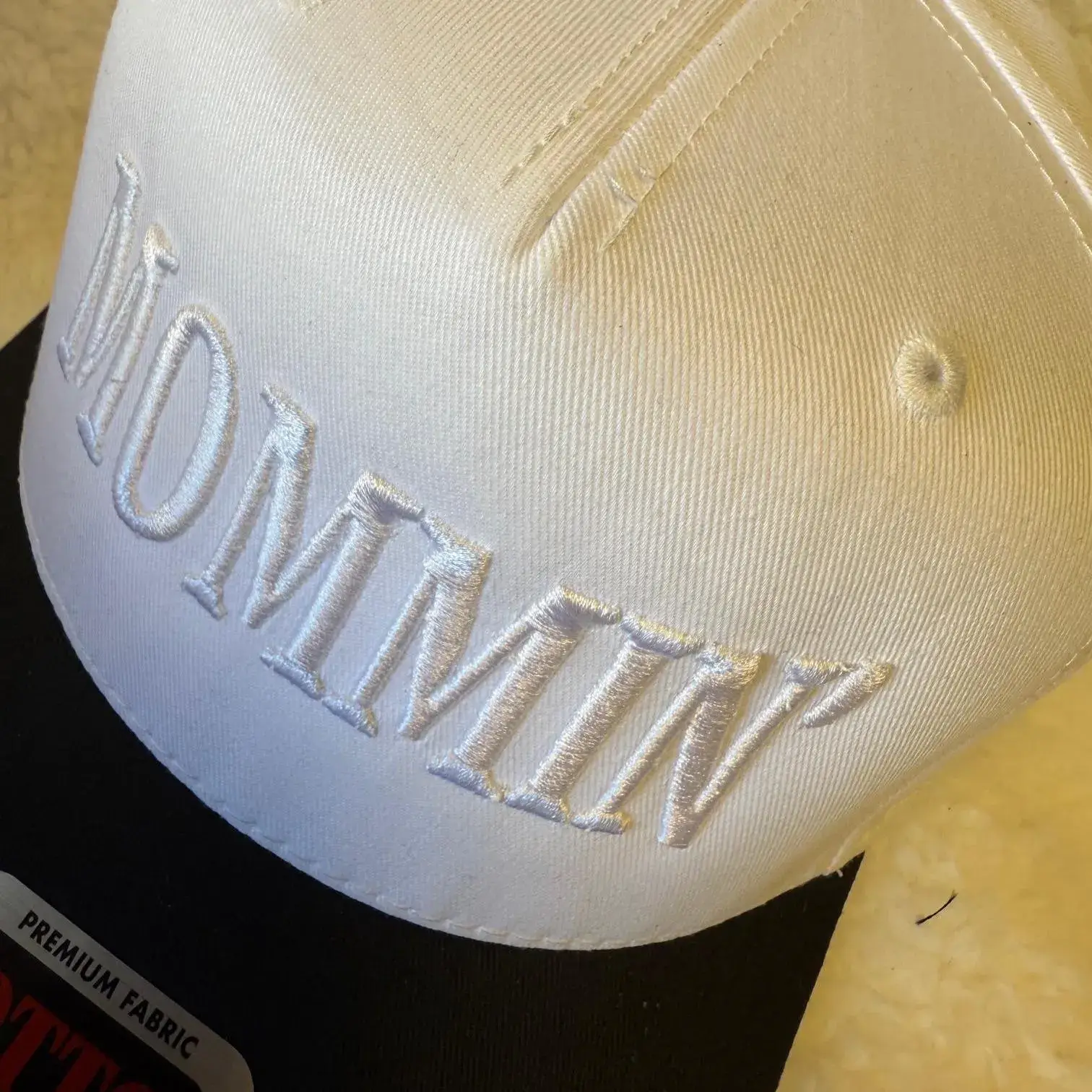 Mainstream Merch – wholesale Truckerkeps – Dam – MOMMIN' truckerkeps, tjejkeps, Mors dag, Trendig mamma4