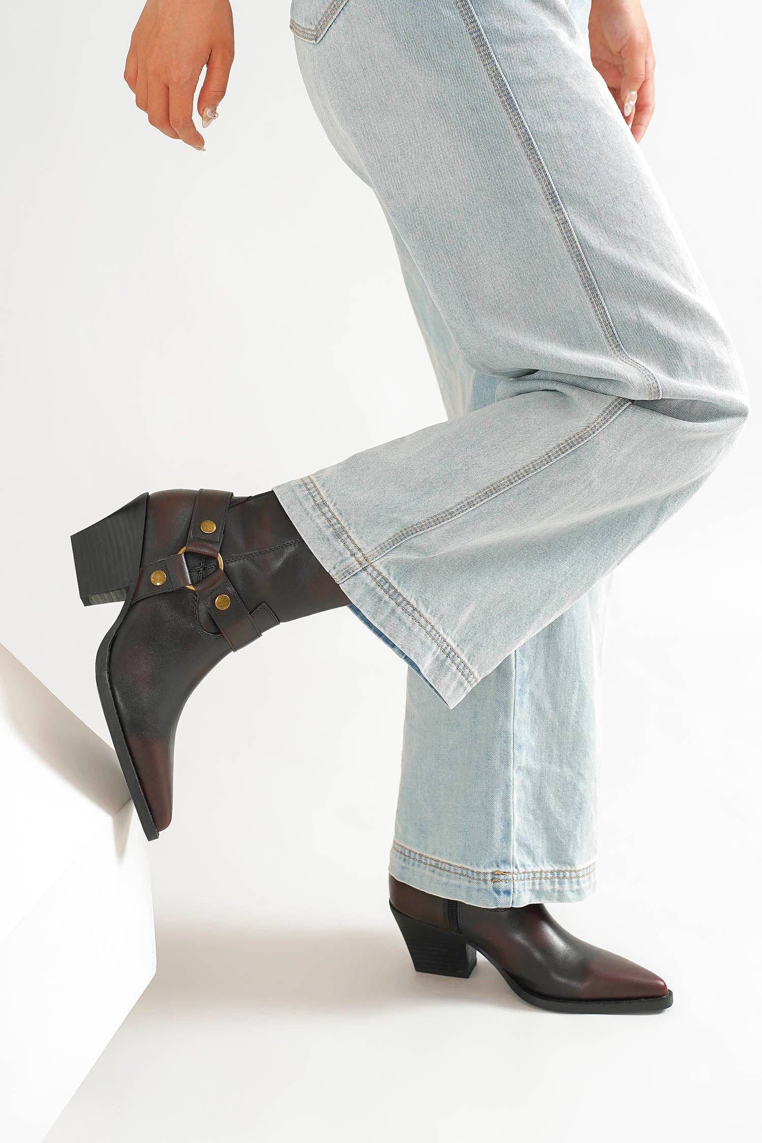 BEAST FASHION - Wholesale Cowboy Boots - Women's - VACA-06 Western Harness Boots5