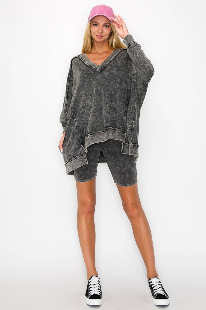 Black MineralWashed Boho Oversized Vneck Sweatshirts HT4173 for wholesale on Faire