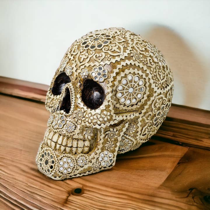 Febland - Wholesale Sculpture - Striking Jewelled Gothic Skull Sculpture Home Decor4
