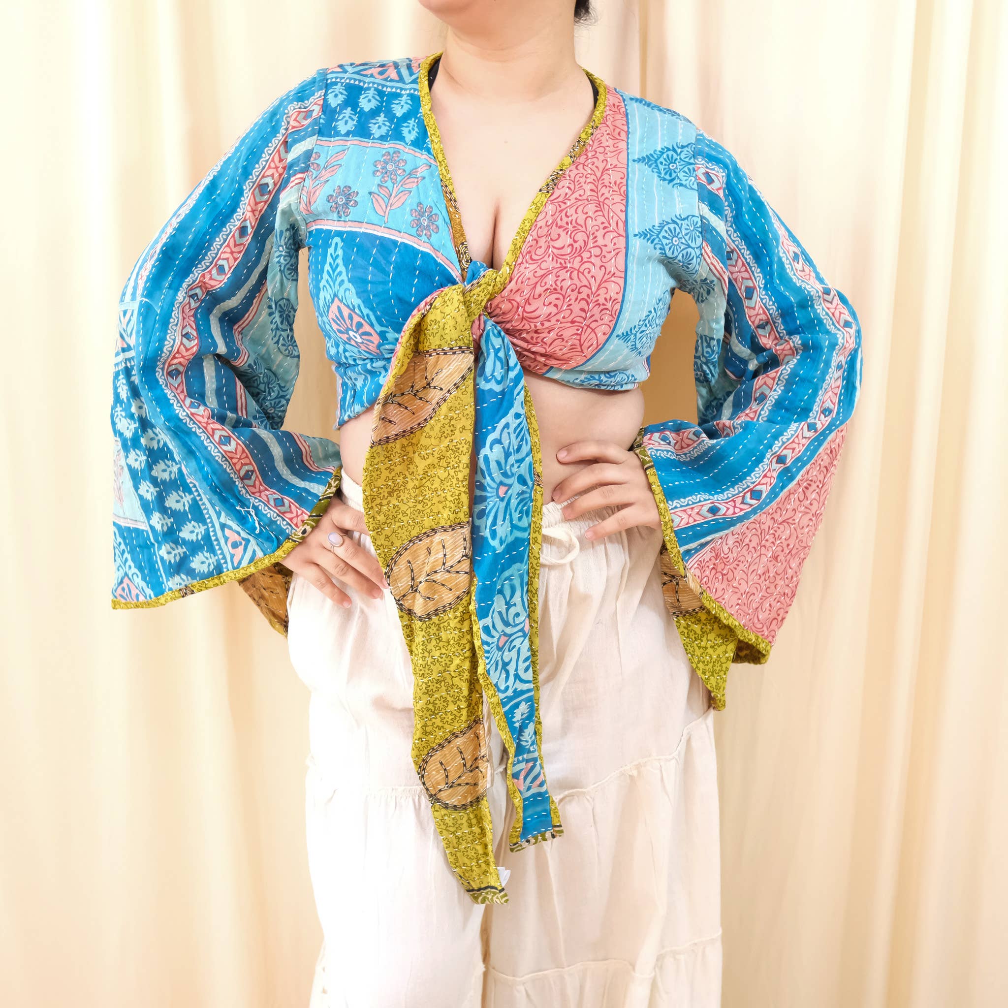 Karma Nepal Crafts - Vendita all'ingrosso Camicetta - Donna - Top Avvolgente Boho Kantha17