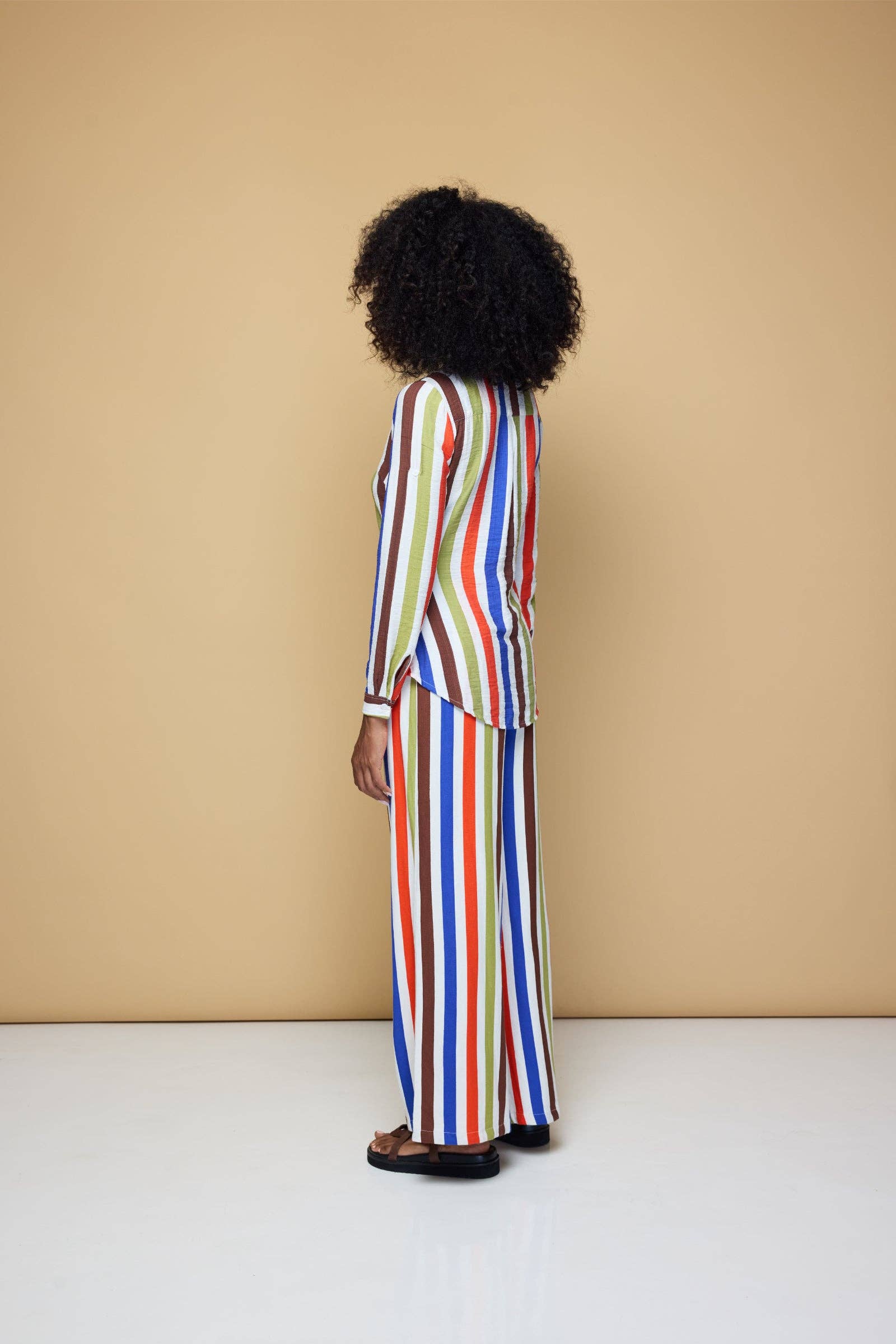 State of Georgia - Wholesale Button Down Shirt - Women's - THE GROOVE FITTED SHIRT - COOLIO STRIPE4