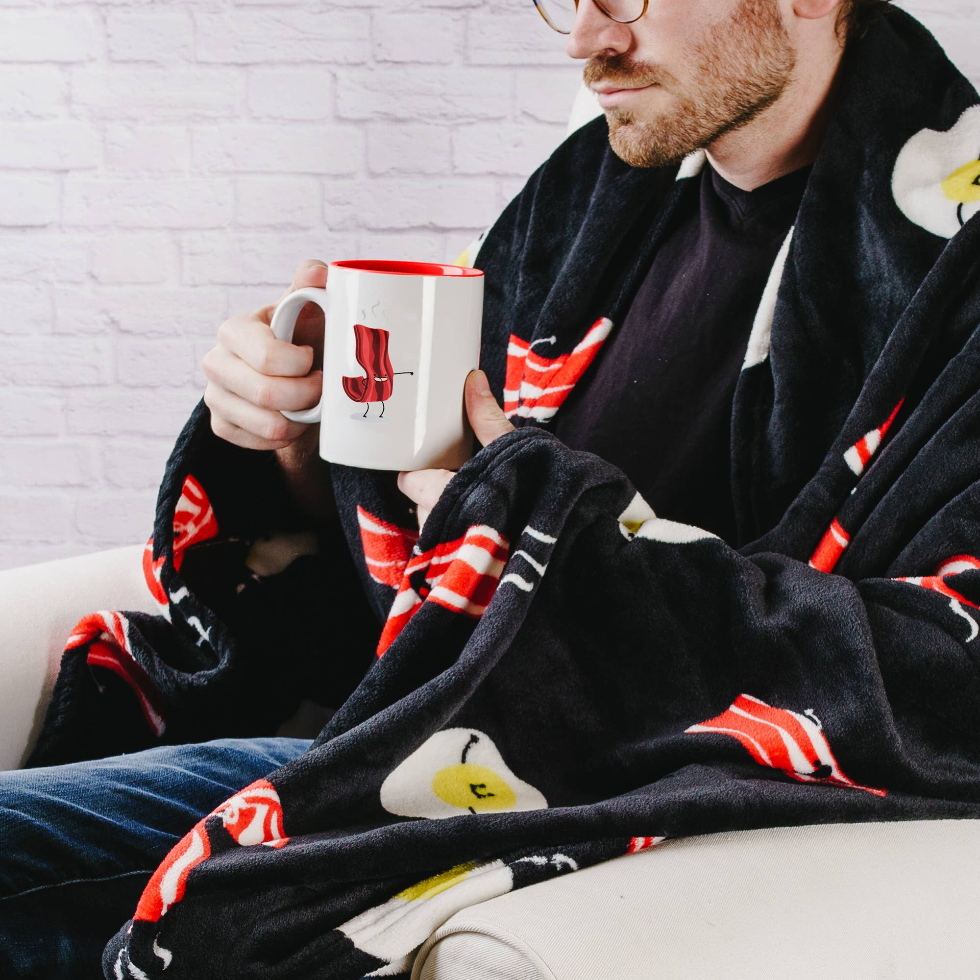 Pavilion - Wholesale Decoratiedeken - Bacon & Eggs - Royal pluche deken van 50 „x 60" met tas1