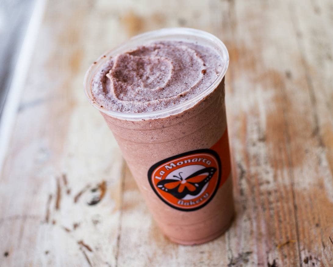 La Monarca Bakery - Wholesale Hot Cocoa Mix/Kit - Mexican Hot Chocolate Foodservice 2 LB Bag4