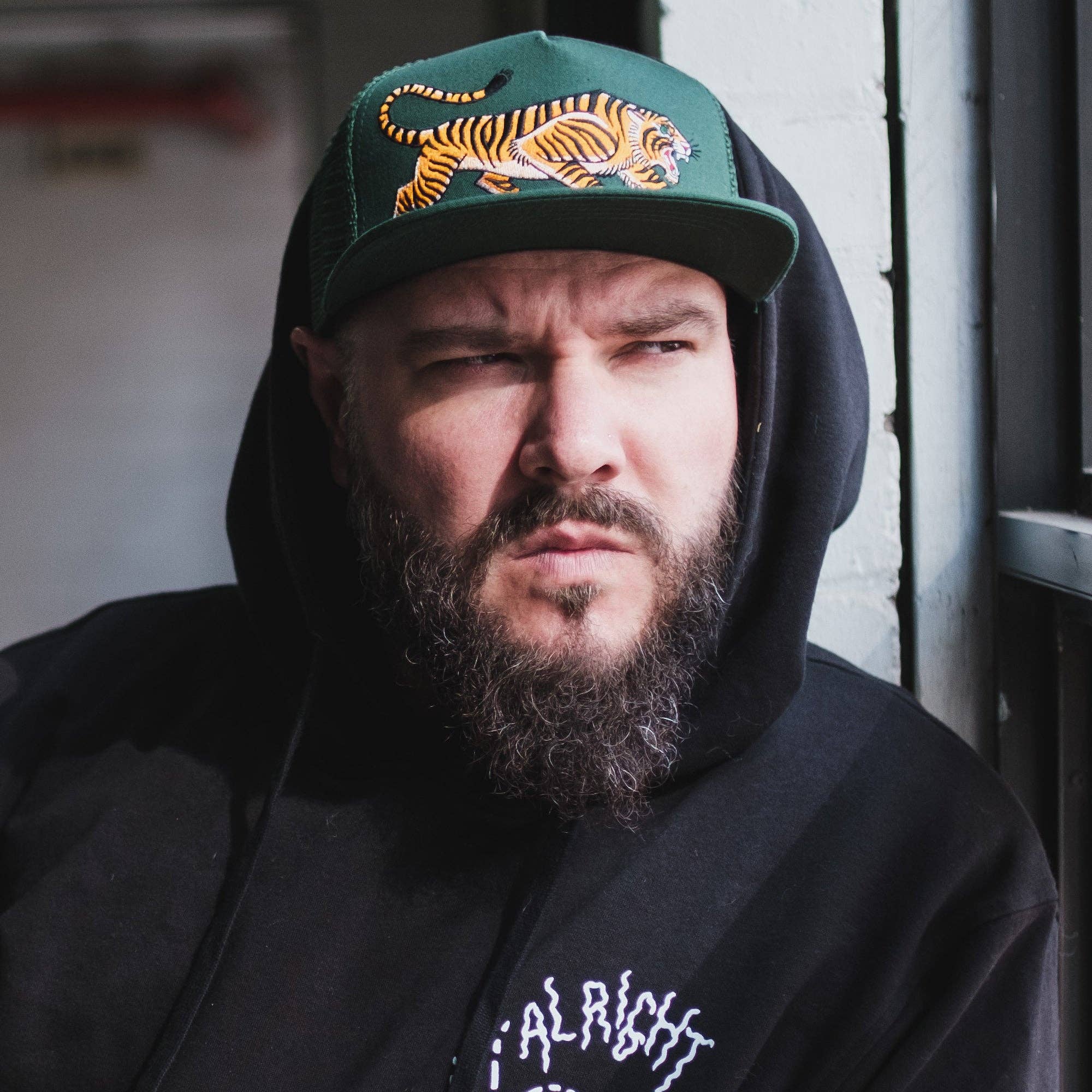 Stuntin Goods - Wholesale Trucker Hat - Unisex - Tiger Trucker Hat8