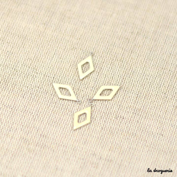 LA DROGUERIE - Wholesale Beads - Bead "Enamelled Diamond Trellis" 18 x 9 mm11