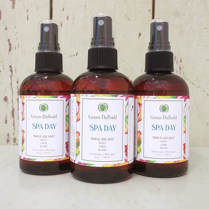 Green Daffodil Bath & Body - Wholesale Room & Linen Spray - Spa Day Room Mist - Triple-Use Spray0