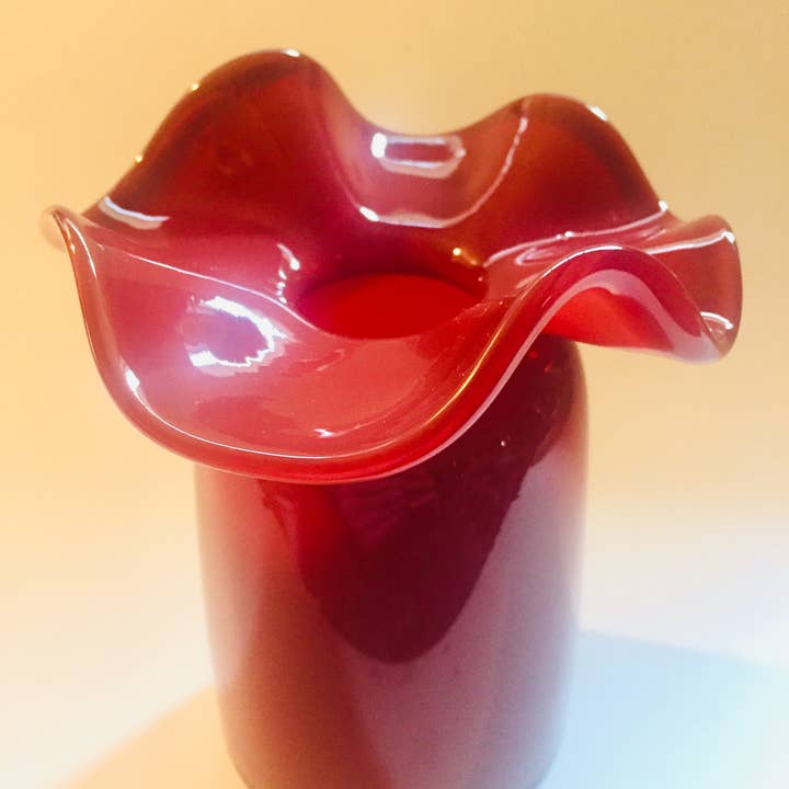 Terraglassworks - Wholesale Vase - Ruffle Bud vase16