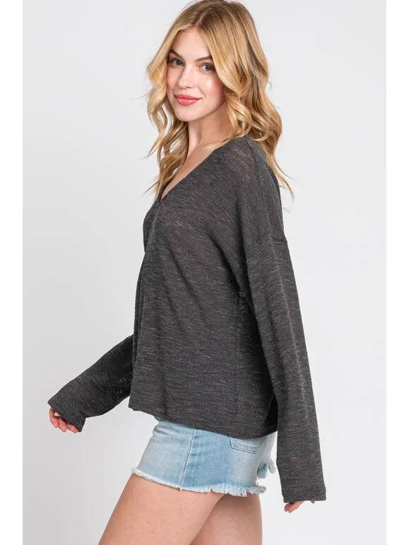 Final Touch - Wholesale Knit Top - Women's - V-Neck Knit Long Sleeve Top - T3104428