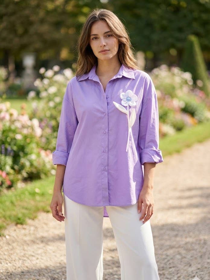 Shirt with delicate flowers for wholesale by VICTORIA&ISAAC