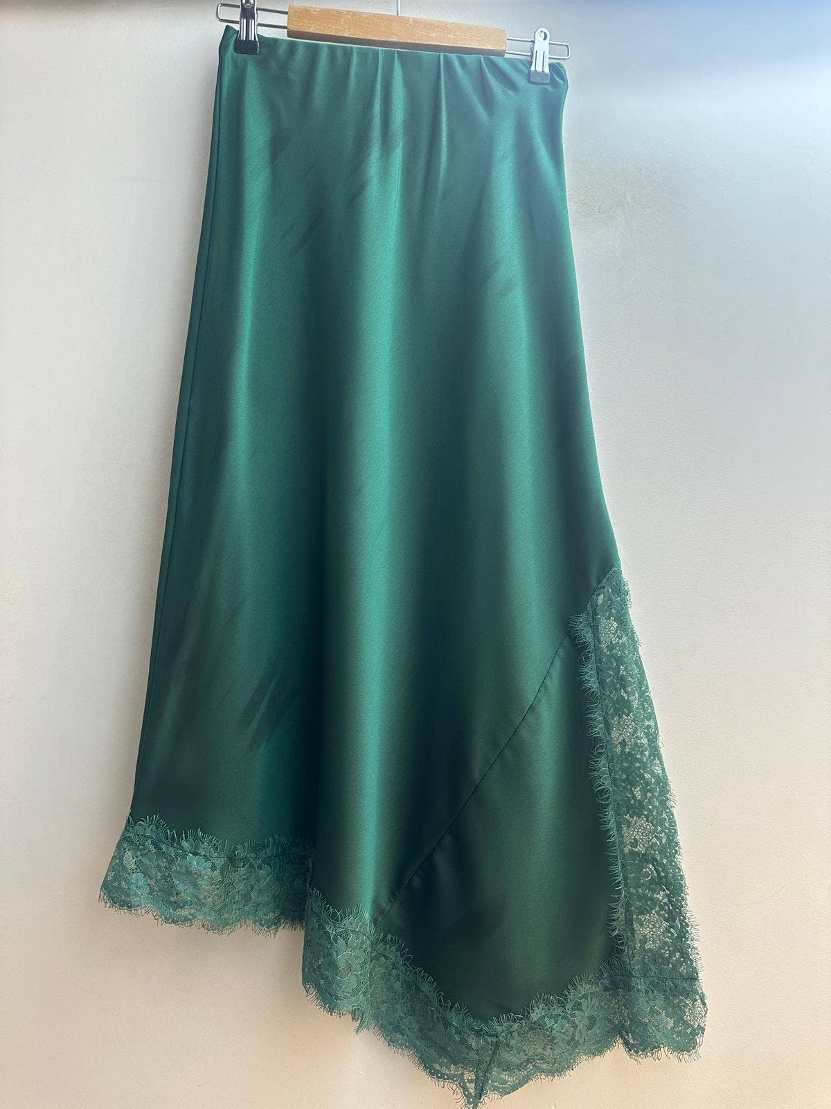 LORIANE - Wholesale Skirt - Women's - 11234 Long skirt with satin lace6