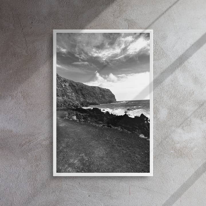 Monmouth Paragon - Wholesale Art Print - Black Sand Framed Canvas Prints29