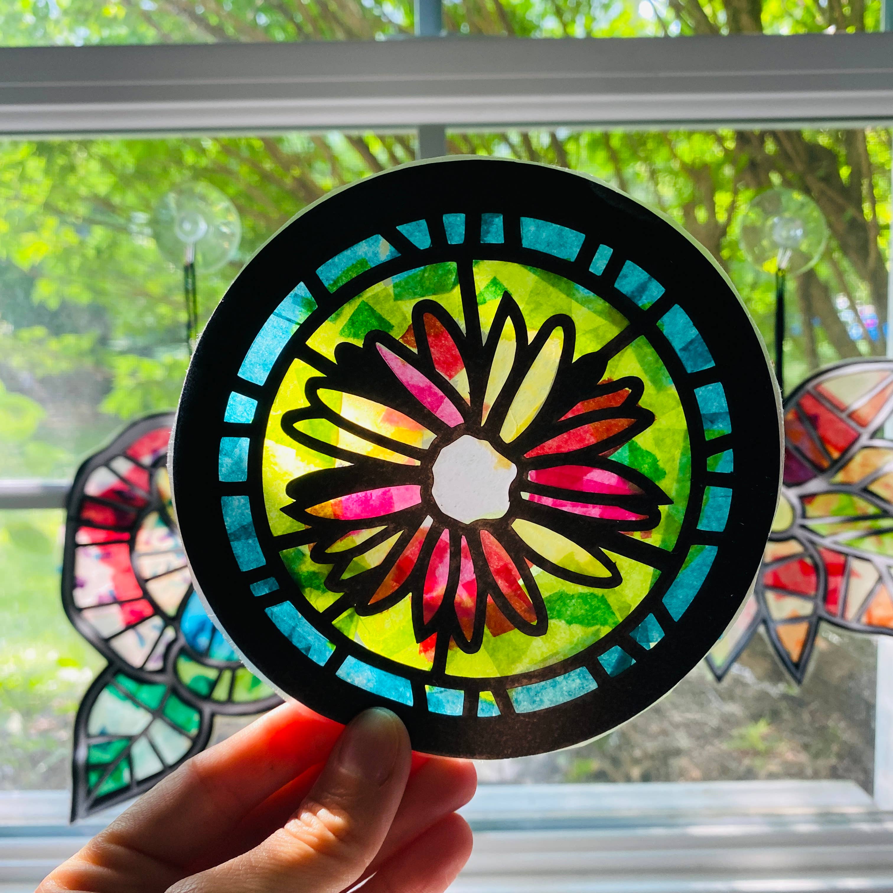 Punch of Color - Vente Kit de bricolage – enfant - Kit Suncatcher Suncatcher4