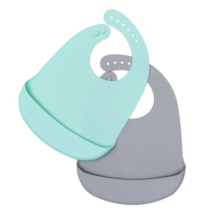 We Might Be Tiny – Babete com bolsa - Bebé por atacado – Catchie Bibs® - Menta + Cinza