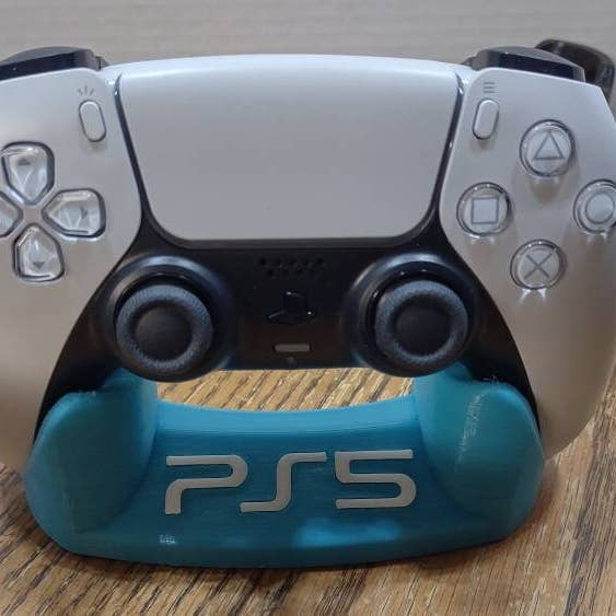 XALT 3D DESIGNS - Wholesale Decorative Tabletop Object - PlayStation 5 (PS5) Controller Stand8