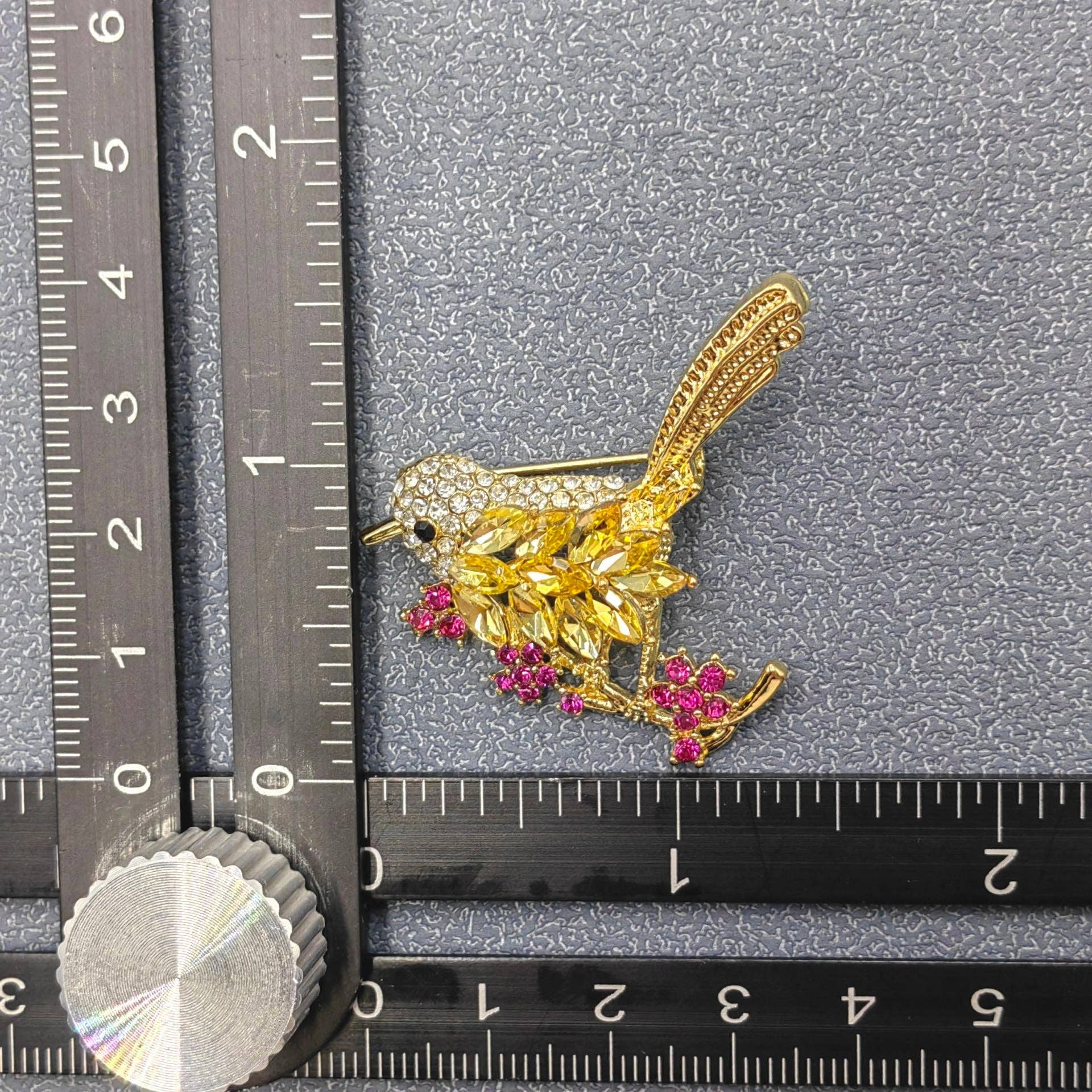 Mio Queena - Wholesale Brooch - Rhinestone Magpie Bird Brooch3