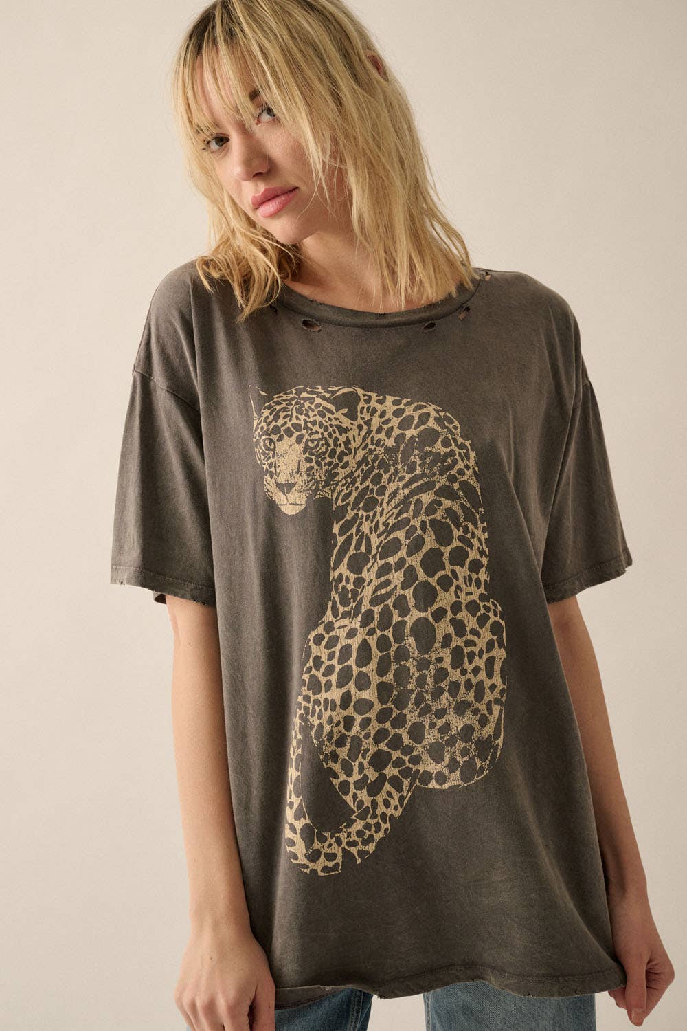 Promesa USA - Wholesale T-Shirt (Graphic) - Women's - Cheetah Mineral-Washed Oversized Graphic Tee2
