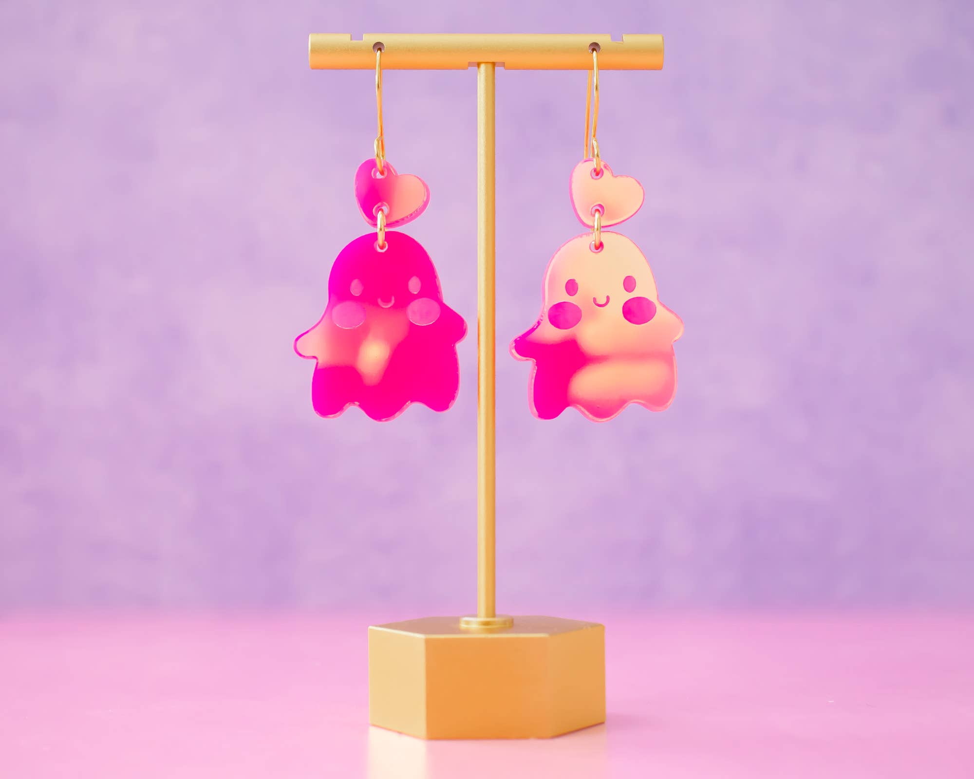 Momenti di Vita - Vente Boucles d'oreilles pendantes - Jolies boucles d'oreilles d'Halloween en forme de fantôme avec pendentifs roses irisés1