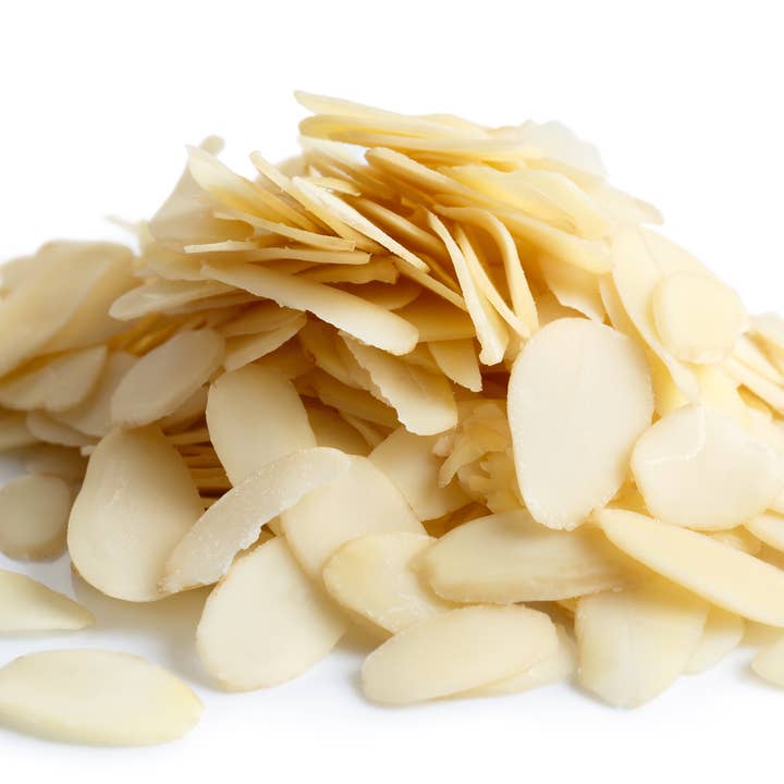 Almonds Sliced Blanched (NO skin) for wholesale by Khayyan Specialty Foods