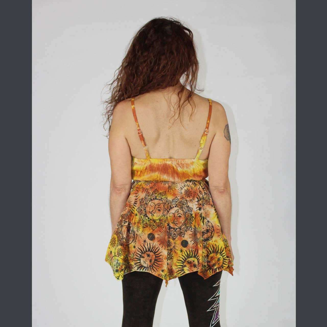 Jayli Clothing - Vendita all'ingrosso Tunica - Donna - Top Tinte Cosmiche2