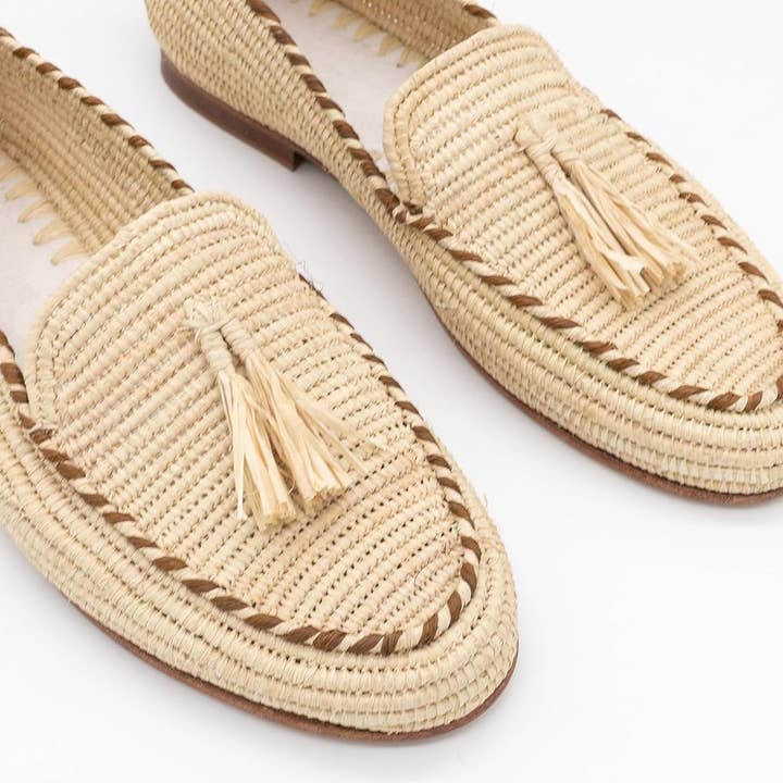 Beige Scarpe in rafia per uomo, mocassini in rafia, mocassini in rafia in vendita all'ingrosso su Faire