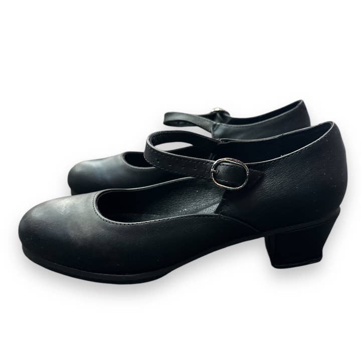 Folklorico Black Shoes with Nails Manzano and other Purchase Wholesale dance shoe. Free Returns & Net 60 Terms on Faire trending on Faire.