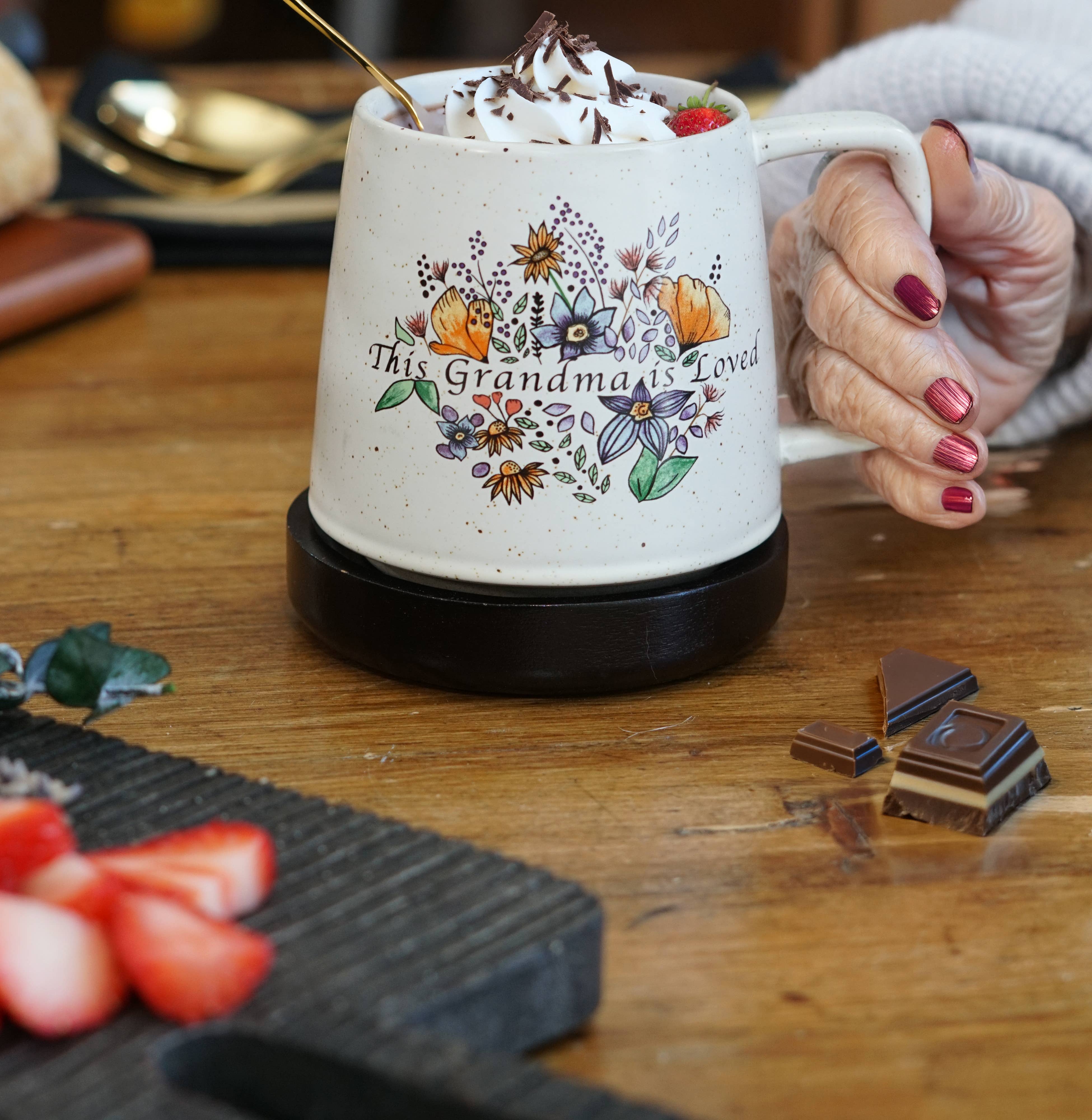 Artsy Em – Engroshandel Kop – Dette bedstemor er elsket krus2