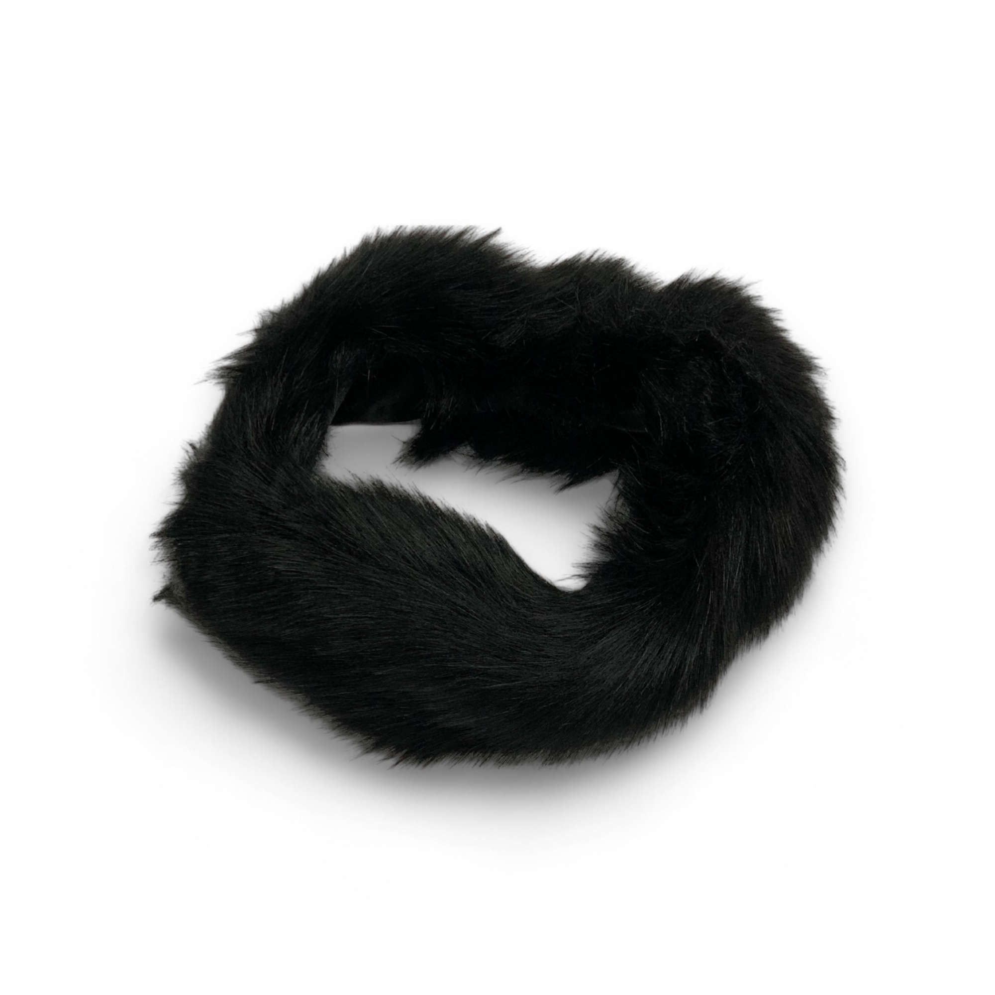 Lili Scarves (US Duty Free) – wholesale Fashion headband – women's – Fluffy Faux Fur Winter Headband3