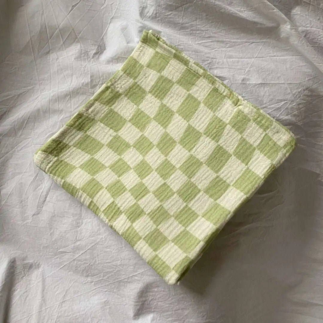Golden Child - Wholesale Swaddle - Baby -  Wavy Baby Checked Organic Cotton Baby Swaddle - Lime2
