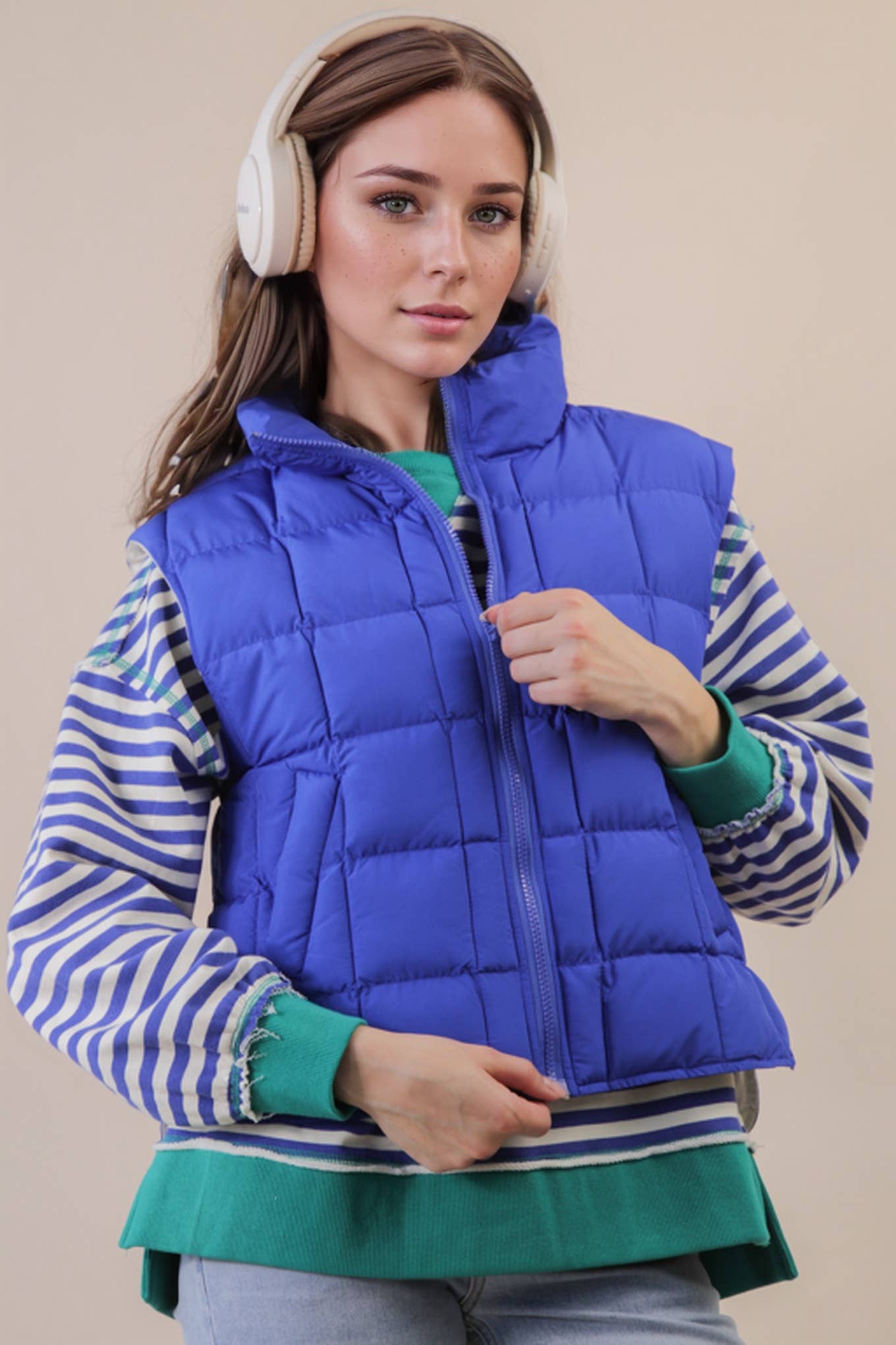 VERY J - Wholesale Outerwear Vest - Women's - NJ90282-Solid & Leopard Puffer Padded Warm Vest17