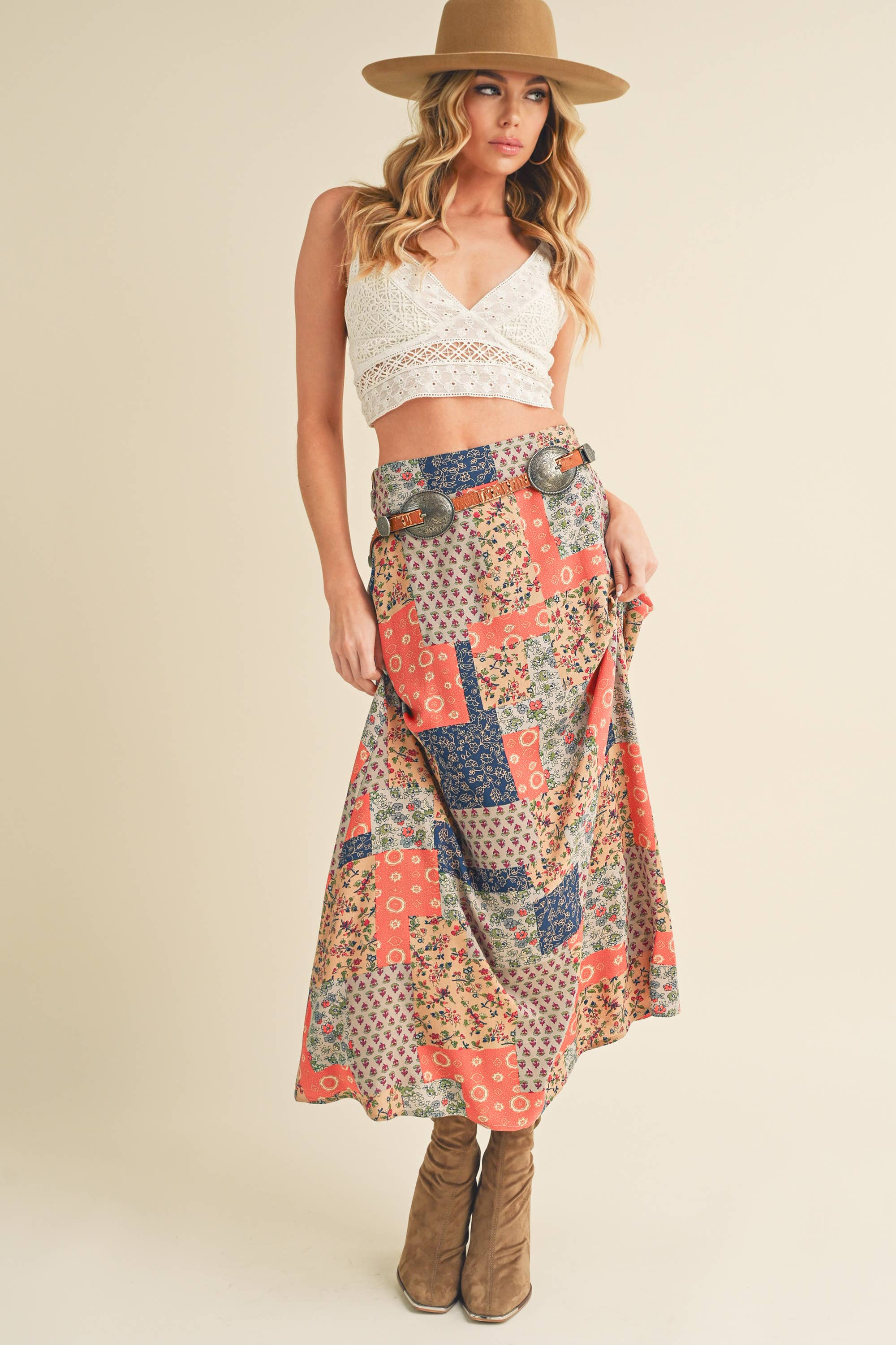 AEMI + CO - Wholesale Skirt - Women's - 773DN Bradyn Print Skirt 527