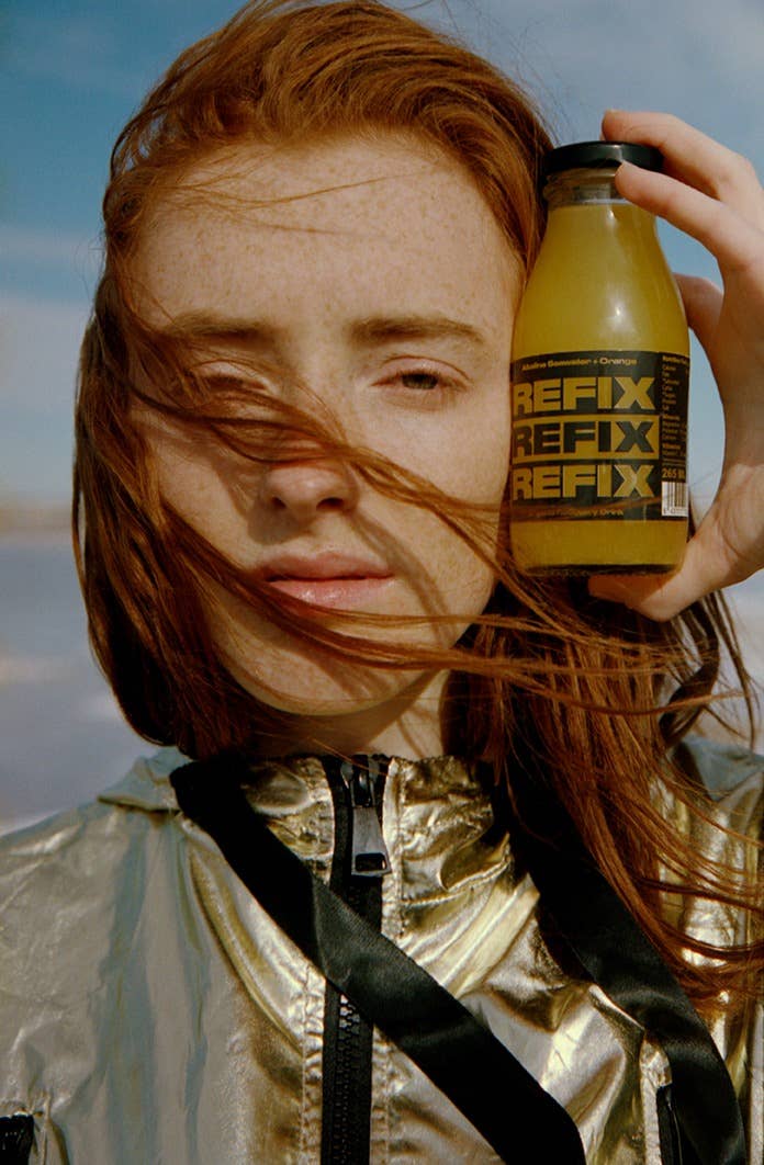 REFIX - Alkaline Seawater – Großhandel Sport-/Energydrink – REFIX Orange – Ökologisches Erholungsgetränk1