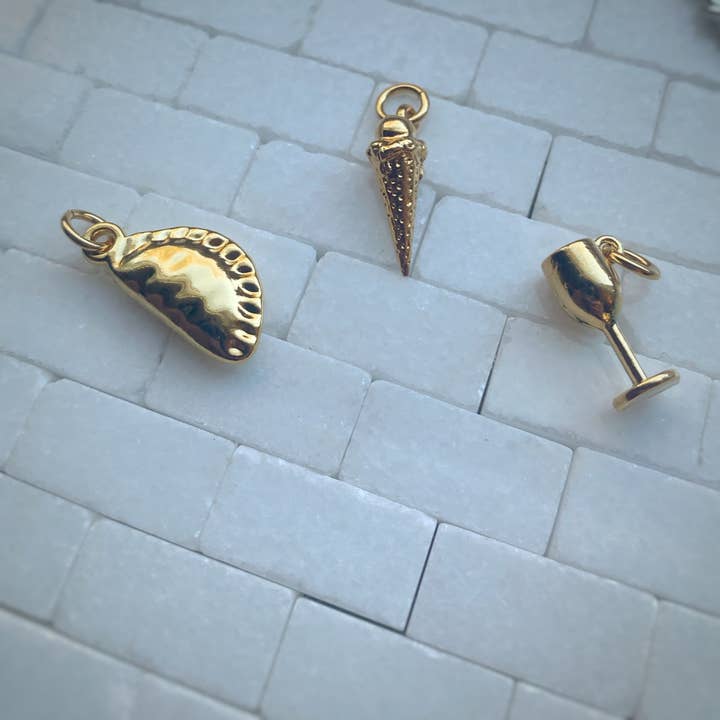 A.Marie Costumes - Wholesale Individual Charm/Pendant - Garlic Wine Cone Chips Dumpling Fries Bread Snack Food Charm9