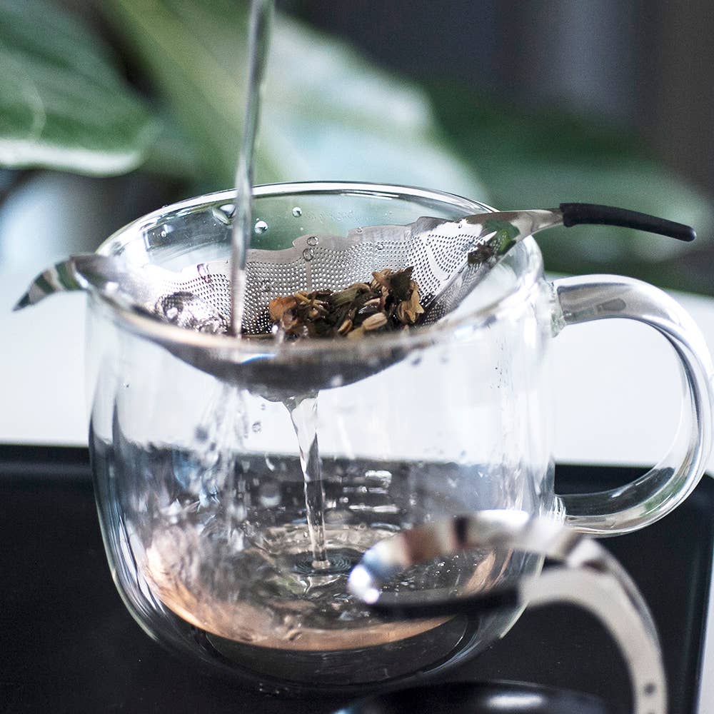 01living Ltd - Wholesale Tea Strainer/Infuser - Leaf Shaped Tea Strainer Loose Leaf Tea Infuser Silver3