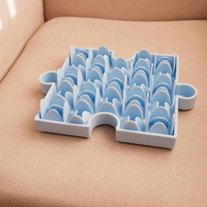 Furlou - Wholesale Pet Food Mat - Dog - Puzzle Lick Mat4