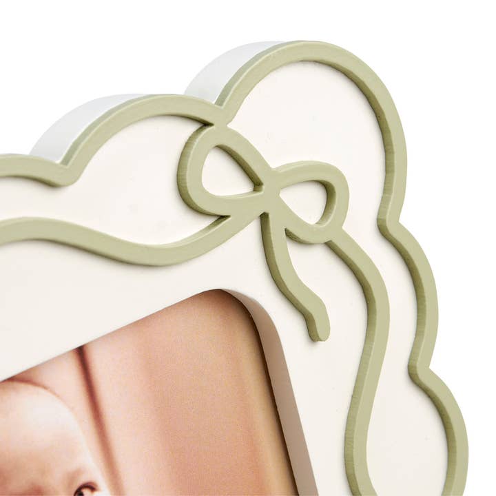 Primitives by Kathy - Wholesale Picture Frame - Green Scalloped Photo Frame2